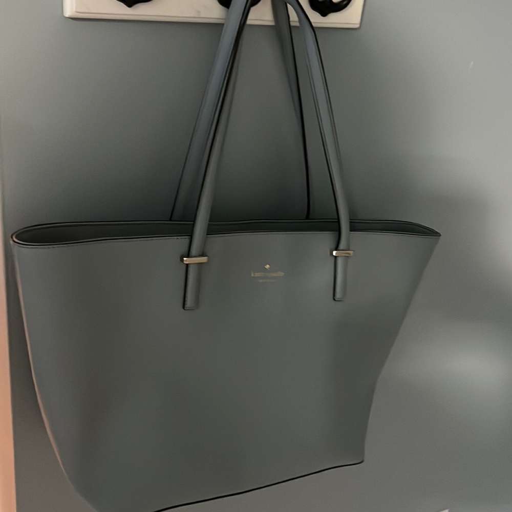 Kate spade purse oversized perfect condition